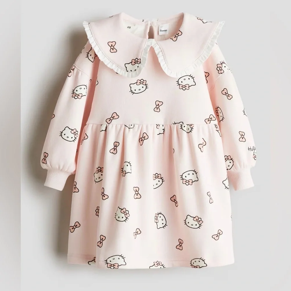 Hello kitty PRINTED SWEATSHIRT DRESS size 5/6 good condition